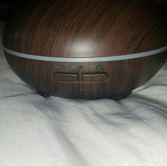 essential oils diffuser - Picture 2 of 5